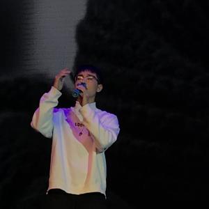 卡戴珊视频门未删减21分钟在线观看
